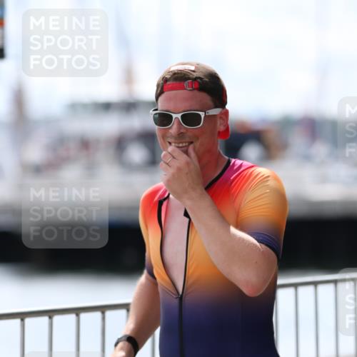 16.08.2026 - KN Förde Triathlon 2026 Antke Förster http://msf.ph/oto/9999458 16.08.2026 13:47:06 Laufen  meine-sportfotos.de