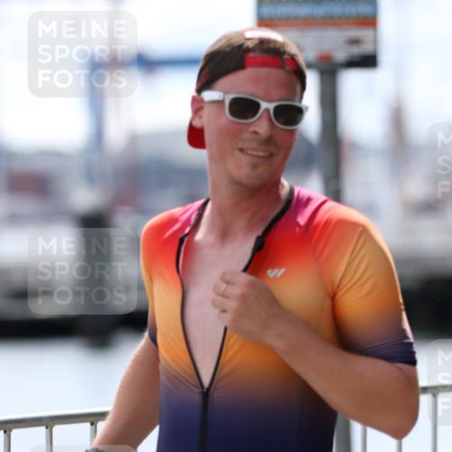 16.08.2026 - KN Förde Triathlon 2026 Antke Förster http://msf.ph/oto/9999459 16.08.2026 13:47:06 Laufen  meine-sportfotos.de