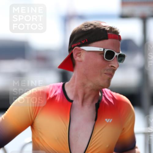 16.08.2026 - KN Förde Triathlon 2026 Antke Förster http://msf.ph/oto/9999460 16.08.2026 13:47:07 Laufen  meine-sportfotos.de