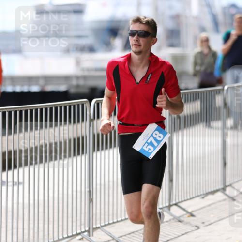 16.08.2026 - KN Förde Triathlon 2026 Antke Förster http://msf.ph/oto/9999514 16.08.2026 13:48:26 Laufen  meine-sportfotos.de