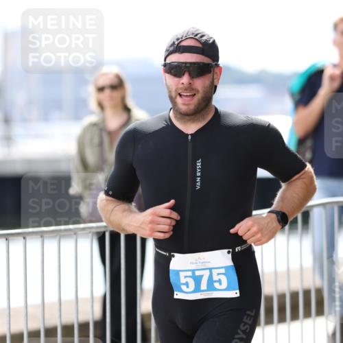 16.08.2026 - KN Förde Triathlon 2026 Antke Förster http://msf.ph/oto/9999532 16.08.2026 13:48:46 Laufen  meine-sportfotos.de