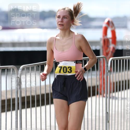 16.08.2026 - KN Förde Triathlon 2026 Antke Förster http://msf.ph/oto/9999550 16.08.2026 13:49:03 Laufen  meine-sportfotos.de