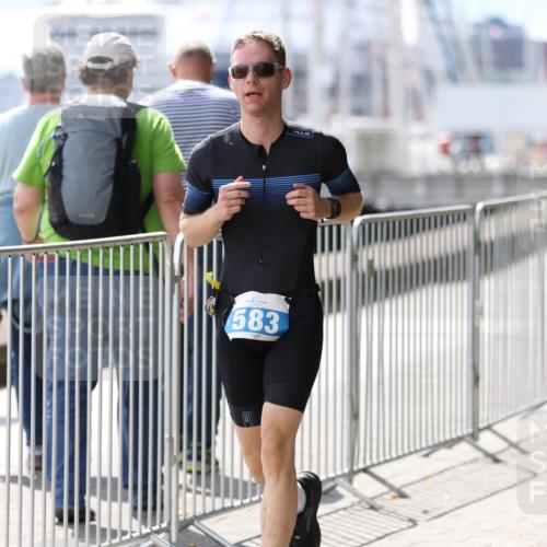 16.08.2026 - KN Förde Triathlon 2026 Antke Förster http://msf.ph/oto/9999566 16.08.2026 13:49:29 Laufen  meine-sportfotos.de
