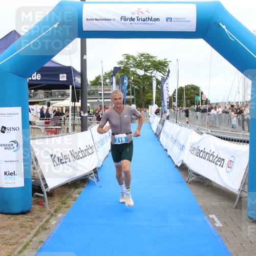 16.08.2026 - KN Förde Triathlon 2026 Markus Tischler http://msf.ph/oto/9999584 16.08.2026 12:13:41 Ziel 316, 316 meine-sportfotos.de