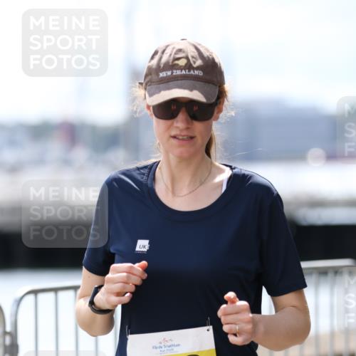 16.08.2026 - KN Förde Triathlon 2026 Antke Förster http://msf.ph/oto/9999600 16.08.2026 13:49:58 Laufen  meine-sportfotos.de