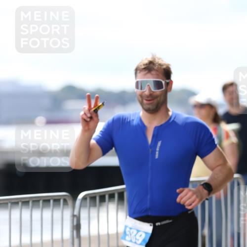 16.08.2026 - KN Förde Triathlon 2026 Antke Förster http://msf.ph/oto/9999615 16.08.2026 13:50:14 Laufen  meine-sportfotos.de