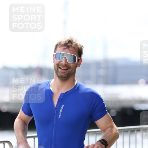 16.08.2026 - KN Förde Triathlon 2026 Antke Förster http://msf.ph/oto/9999616 16.08.2026 13:50:15 Laufen  meine-sportfotos.de