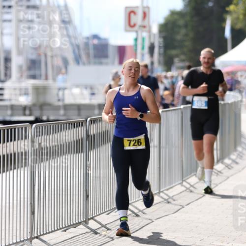 16.08.2026 - KN Förde Triathlon 2026 Antke Förster http://msf.ph/oto/9999619 16.08.2026 13:50:29 Laufen  meine-sportfotos.de