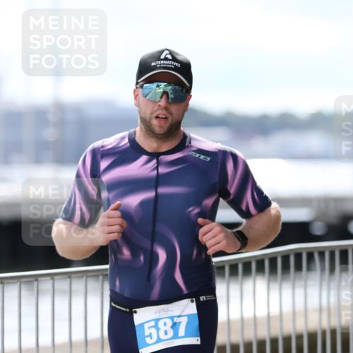16.08.2026 - KN Förde Triathlon 2026 Antke Förster http://msf.ph/oto/9999639 16.08.2026 13:50:53 Laufen  meine-sportfotos.de