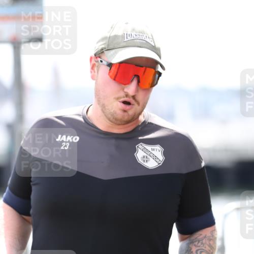 16.08.2026 - KN Förde Triathlon 2026 Antke Förster http://msf.ph/oto/9999646 16.08.2026 13:51:03 Laufen  meine-sportfotos.de