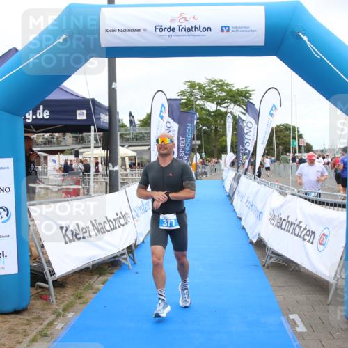 16.08.2026 - KN Förde Triathlon 2026 Markus Tischler http://msf.ph/oto/9999683 16.08.2026 12:14:33 Ziel 377, 379, 377, 379 meine-sportfotos.de