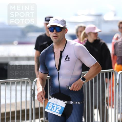 16.08.2026 - KN Förde Triathlon 2026 Antke Förster http://msf.ph/oto/9999752 16.08.2026 13:53:09 Laufen  meine-sportfotos.de