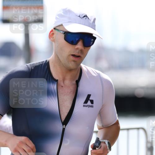 16.08.2026 - KN Förde Triathlon 2026 Antke Förster http://msf.ph/oto/9999755 16.08.2026 13:53:11 Laufen  meine-sportfotos.de