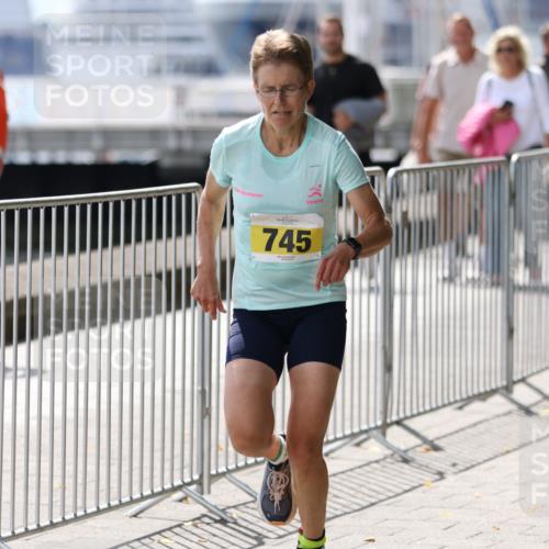 16.08.2026 - KN Förde Triathlon 2026 Antke Förster http://msf.ph/oto/9999763 16.08.2026 13:53:19 Laufen  meine-sportfotos.de