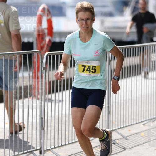 16.08.2026 - KN Förde Triathlon 2026 Antke Förster http://msf.ph/oto/9999764 16.08.2026 13:53:19 Laufen  meine-sportfotos.de