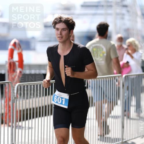 16.08.2026 - KN Förde Triathlon 2026 Antke Förster http://msf.ph/oto/9999771 16.08.2026 13:53:23 Laufen  meine-sportfotos.de