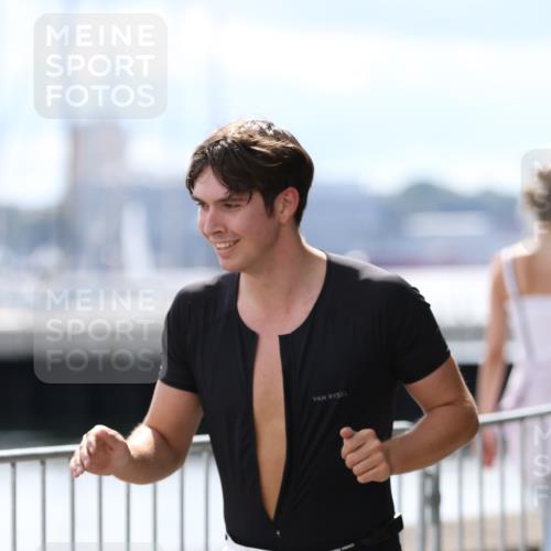 16.08.2026 - KN Förde Triathlon 2026 Antke Förster http://msf.ph/oto/9999773 16.08.2026 13:53:25 Laufen  meine-sportfotos.de
