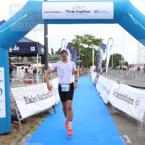 16.08.2026 - KN Förde Triathlon 2026 Markus Tischler http://msf.ph/oto/9999774 16.08.2026 12:15:03 Ziel 315, 411, 315, 411 meine-sportfotos.de