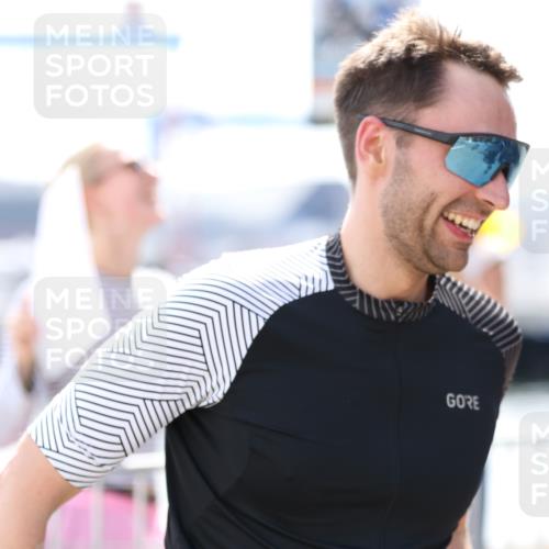 16.08.2026 - KN Förde Triathlon 2026 Antke Förster http://msf.ph/oto/9999853 16.08.2026 13:55:12 Laufen  meine-sportfotos.de