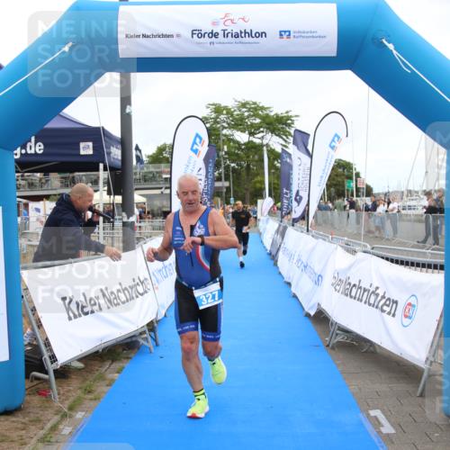 16.08.2026 - KN Förde Triathlon 2026 Markus Tischler http://msf.ph/oto/9999862 16.08.2026 12:15:22 Ziel 327, 352, 397, 327, 352, 397 meine-sportfotos.de