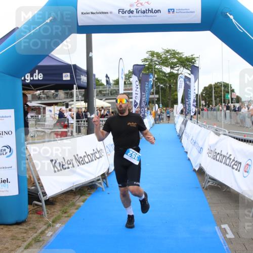 16.08.2026 - KN Förde Triathlon 2026 Markus Tischler http://msf.ph/oto/9999889 16.08.2026 12:15:26 Ziel 327, 352, 327, 352 meine-sportfotos.de