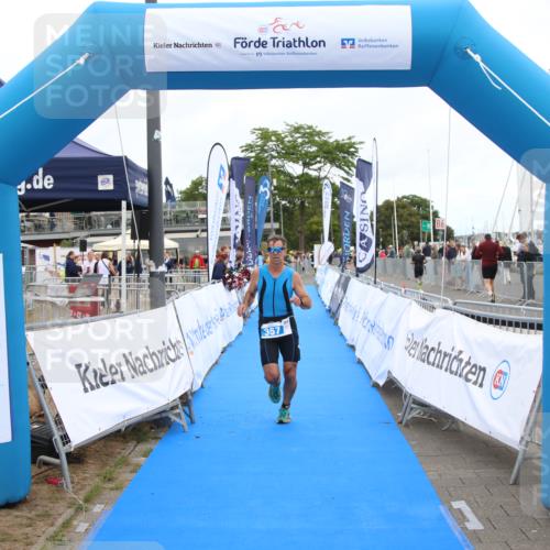 16.08.2026 - KN Förde Triathlon 2026 Markus Tischler http://msf.ph/oto/9999908 16.08.2026 12:15:39 Ziel 357, 357 meine-sportfotos.de